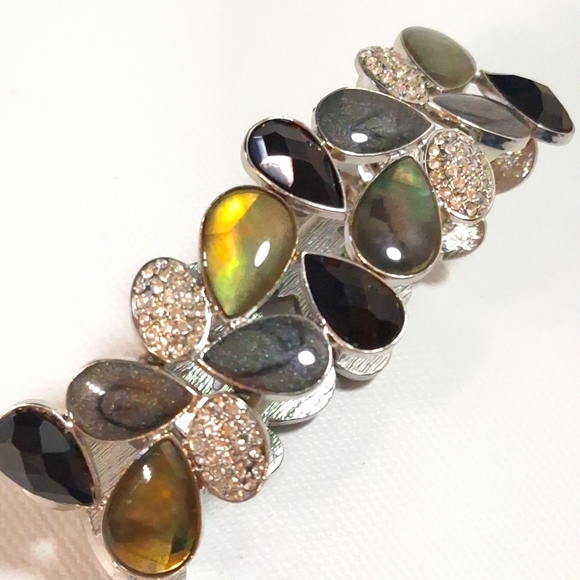 Lia Sophia Edge of Night Silver Tone Wide Elastic Bracelet - Picture 5 of 7